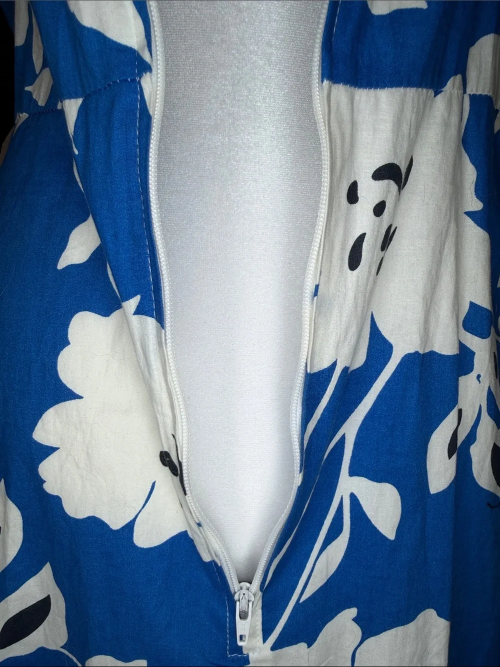 Sun dress GUC sleeveless blues with white flowers/ BLK trm Mach wash/fry SZ M - Picture 5 of 5